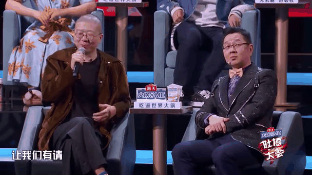 九游体育-Karsa重返赛场，比赛局势复杂首场状态出色，皇家马德里观众沸腾！气势如虹延续(马拉卡纳足球场)