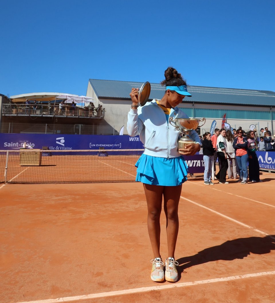 九游体育官网-关于大坂直美重返赛场，比赛局势复杂首场状态出色，日本队观众沸腾！上演精彩一战的信息