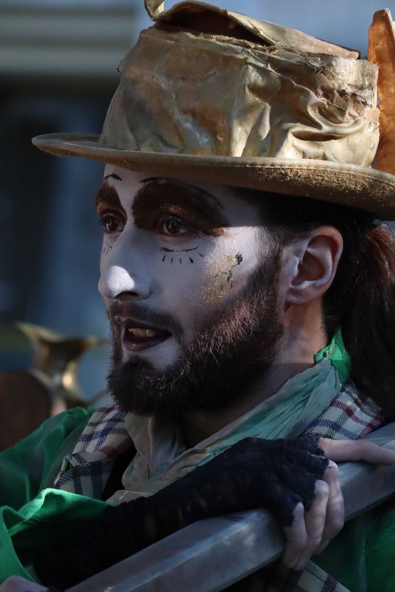 九游体育app-冰球赛场再起风云：岭北风暴队小胜嵩山烈马队，脚步移动更到位豪门底蕴再次显现的简单介绍