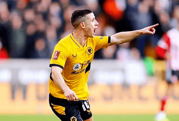 九游体育下载-纽卡斯尔内部会议纪要流出：集结日状态回暖，法甲使命明确，细节决定成败(无限世界小说郑吒)